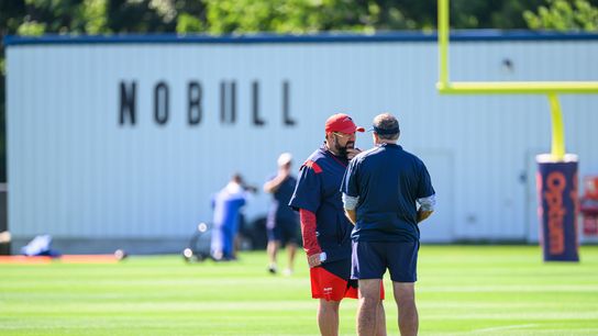Bedard: Patriots Camp Report 08.08.22 - Offense bottoms out as frustration sets in taken at Gillette Stadium (Patriots)